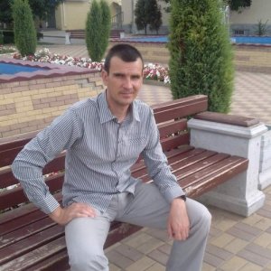 Антон Ковалев, 37 лет